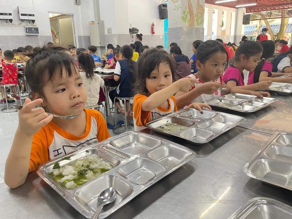 LỜI KÊU GỌI CỘNG ĐỒNG CHUNG TAY HỖ TRỢ CÁC CHÁU TRONG ĐẠI DỊCH COVID-19