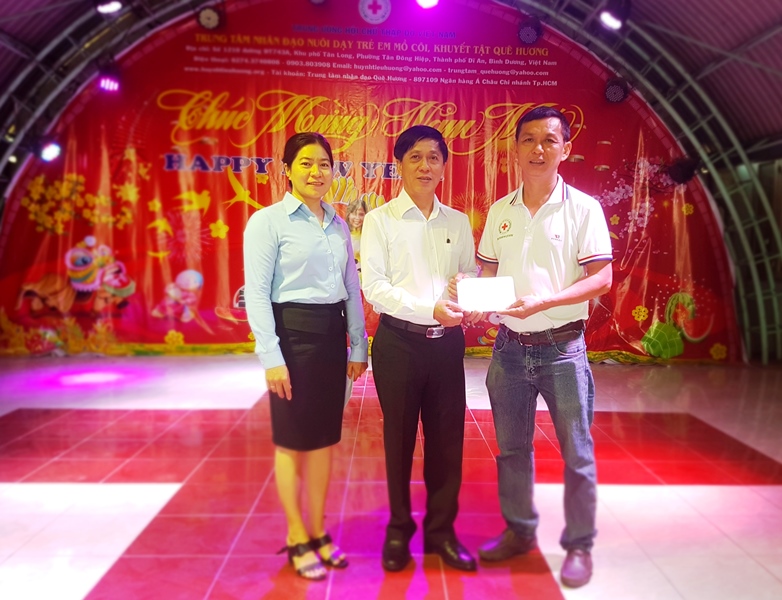 SỞ LAO ĐỘNG - THƯƠNG BINH VÀ XÃ HỘI THĂM VÀ TẬNG QUÀ TẾT NGUYÊN ĐÁN 2021