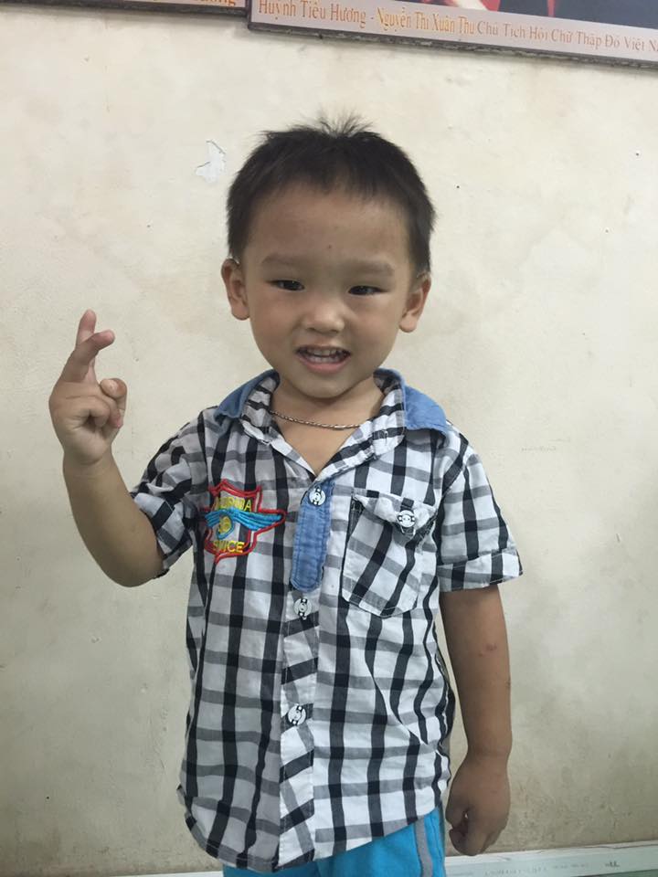 Trẻ sơ sinh bị bỏ rơi Huỳnh Tiểu Vũ  ngày ấy - bây giờ