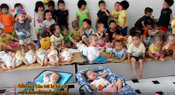 Hàng trăm trẻ cô nhi cần giúp đỡ - Huỳnh Tiểu Hương